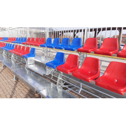 Poltroncine in plastiche per tribune e gradinate