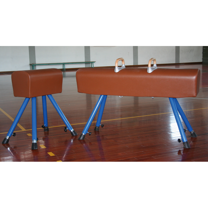 Regular vaulting buck with imitation leather stem