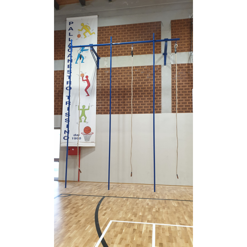 Climb stage with 3 poles and 3 ropes m.5