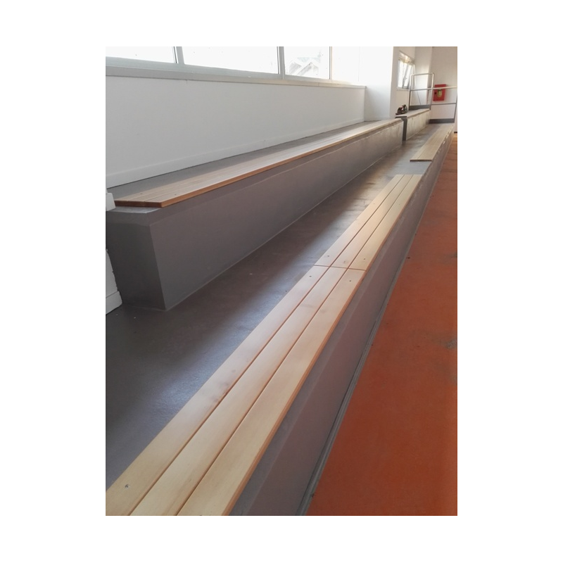 Listoni in legno per tribune